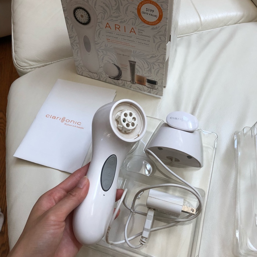 Barely used Clarisonic Aria